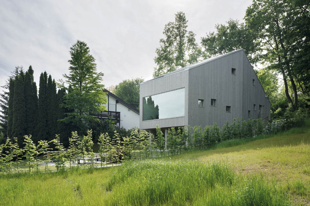 Fenster zum See Haus Hechendorf von Studio Rauch