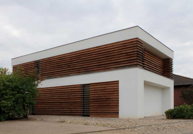Nieberg Architect Architektenprofil Einfamilienhaus Holz Fassade